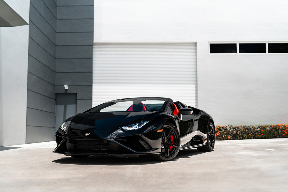 Lamborghini Huracan EVO Spyder rental Florida